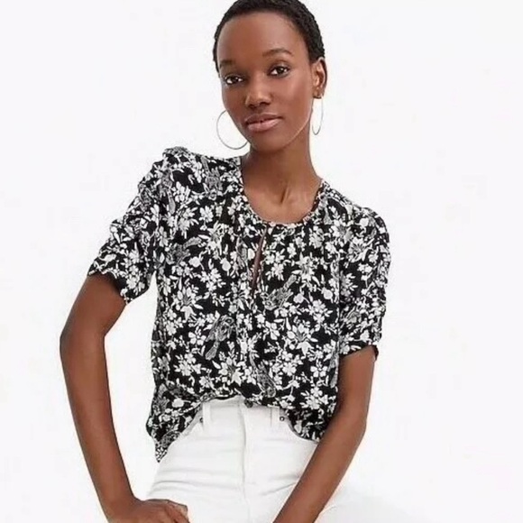J. Crew Tops - J.Crew Black/Ivory Bird & Floral Toile Print Ruched Sleeve Top Size Small
